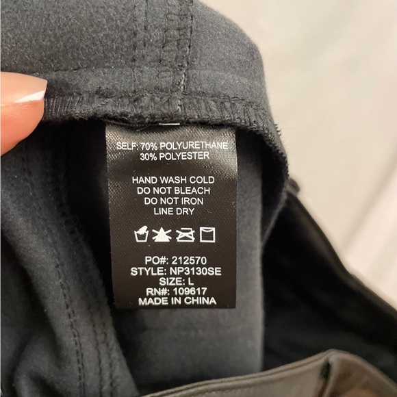 Shine star leather pants - Picture 4 of 5